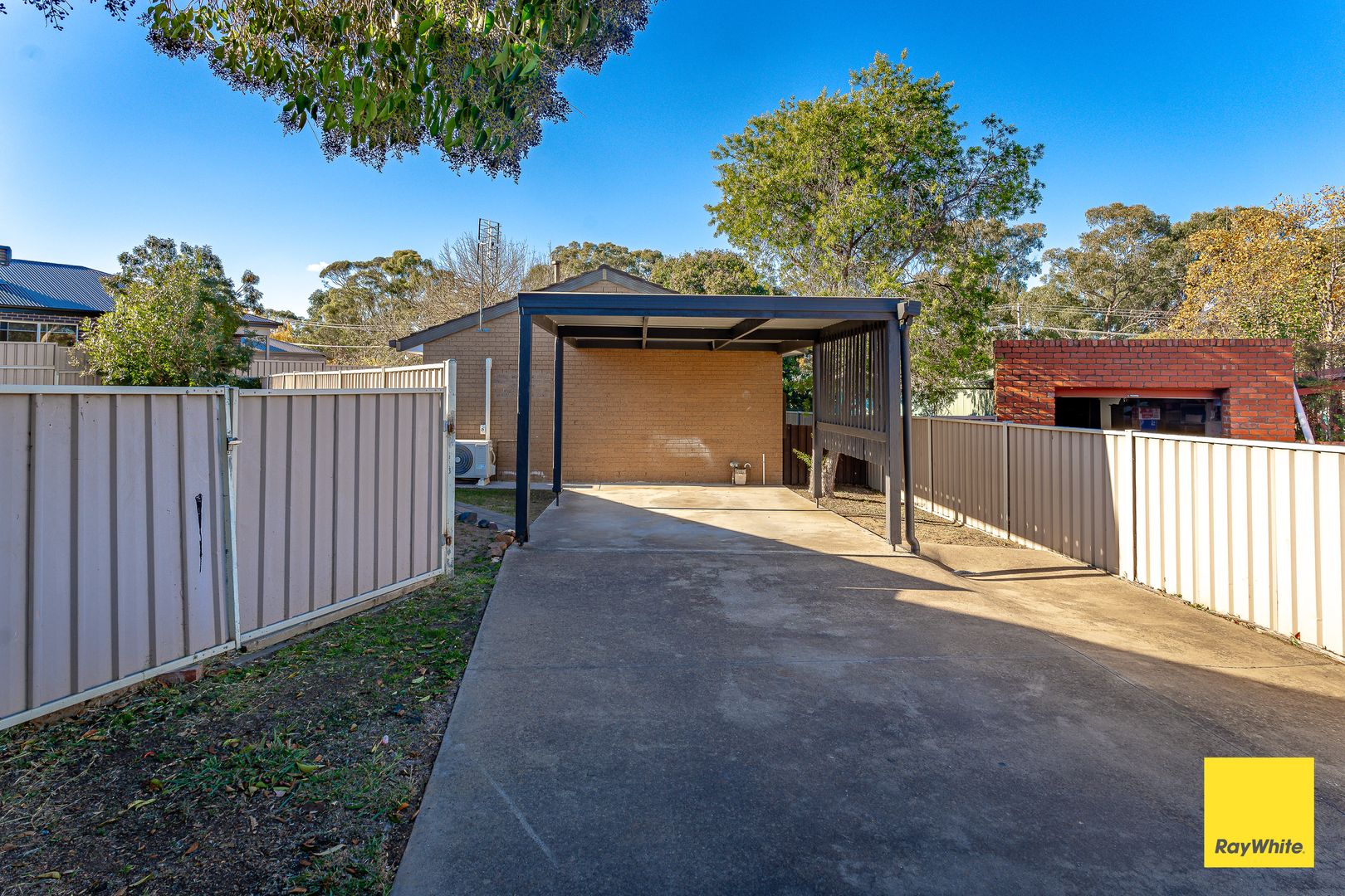 4A Earls Court, Golden Square VIC 3555, Image 2