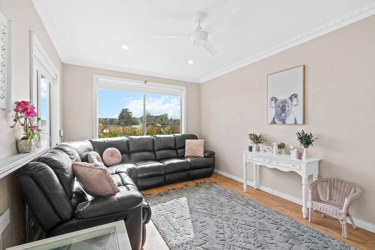 1 Pine Grove Avenue, Cowwarr VIC 3857, Image 1