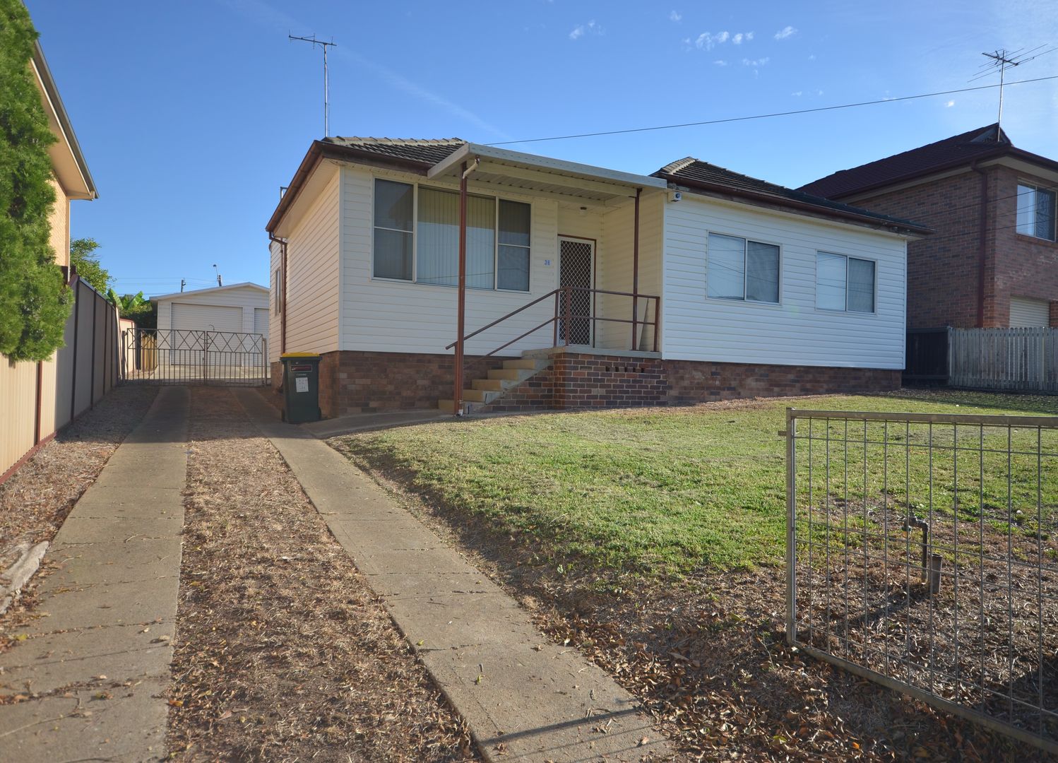 3 bedrooms House in 36 Endeavour Street SEVEN HILLS NSW, 2147