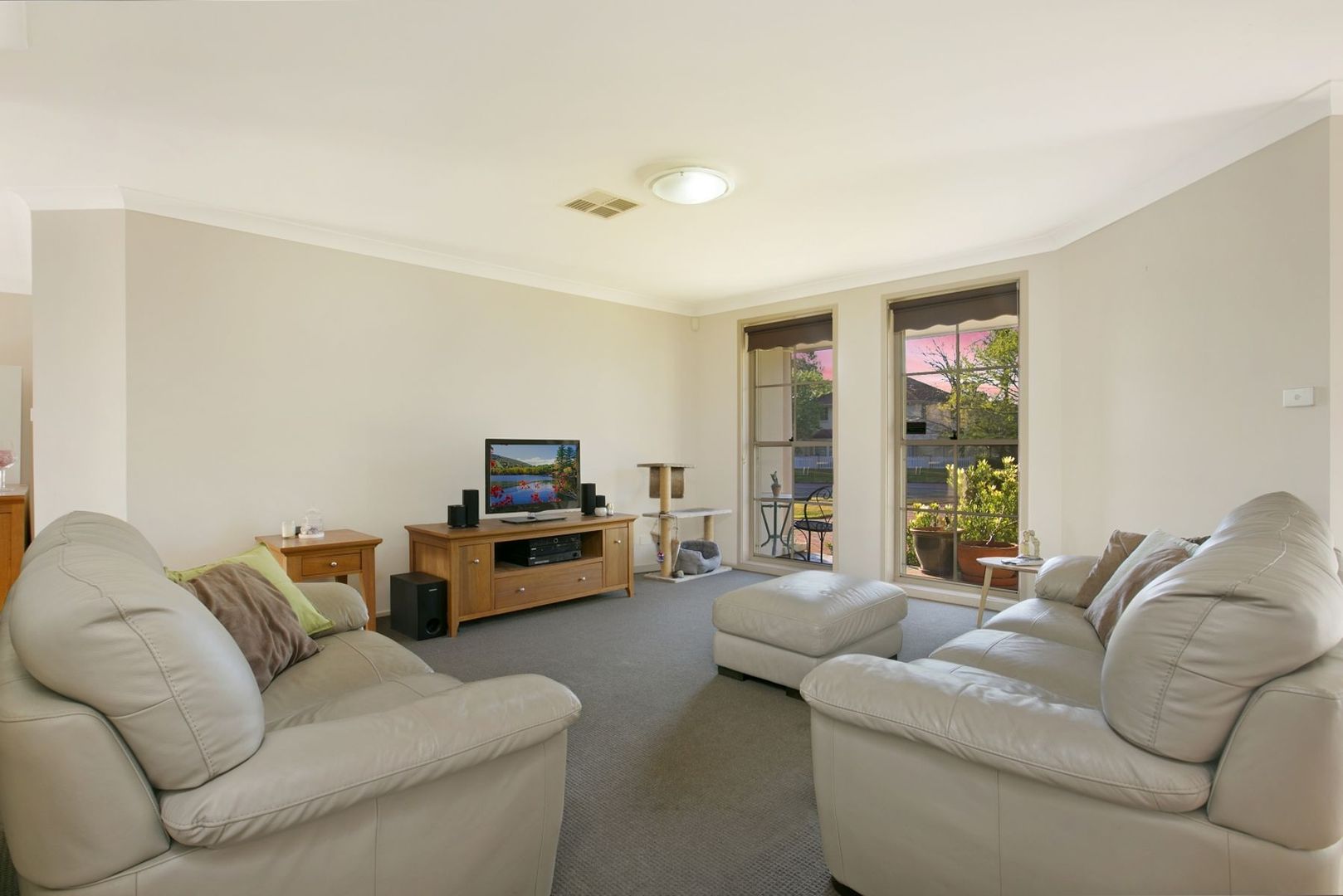 4 Fairwater Drive, Harrington Park NSW 2567, Image 2