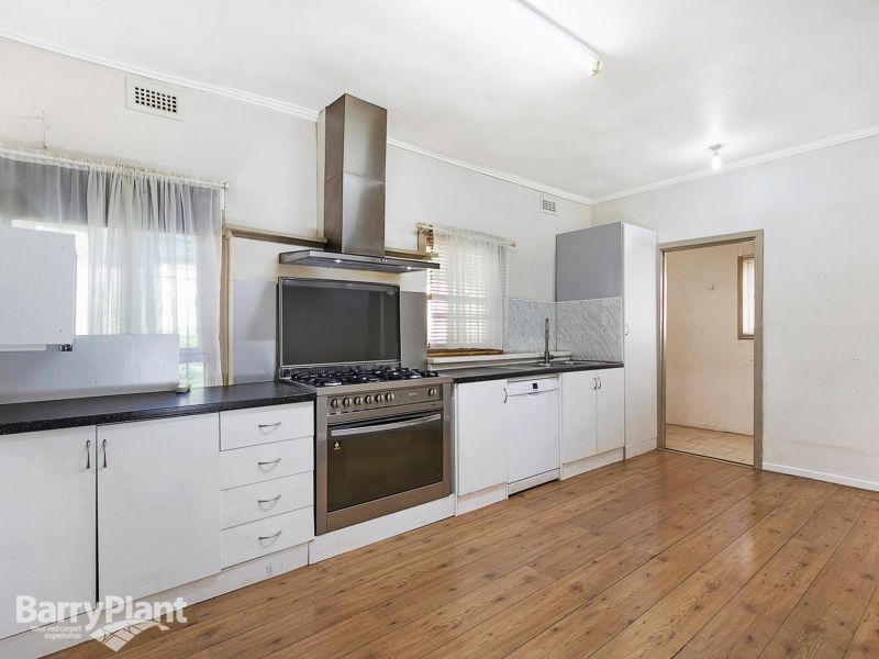 332 Dorset Road, Boronia VIC 3155, Image 2