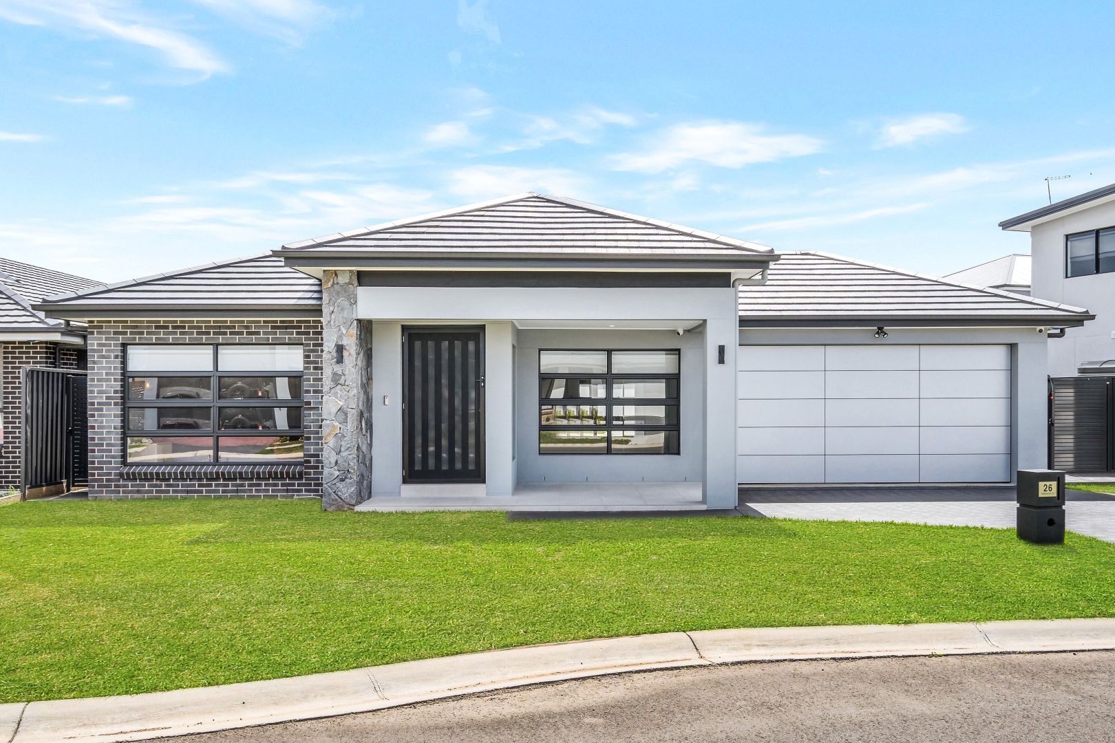 26 Heffernan Street, Catherine Field NSW 2557 House For Rent 1,200