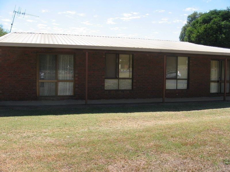 1 bedrooms Apartment / Unit / Flat in 1/20 Hughes Street BAROOGA NSW, 3644
