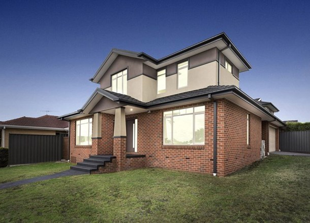 14 Summit Avenue, Oak Park VIC 3046