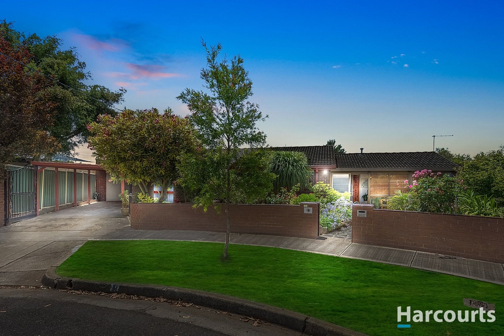 13 Raydon Court, Deer Park VIC 3023, Image 0