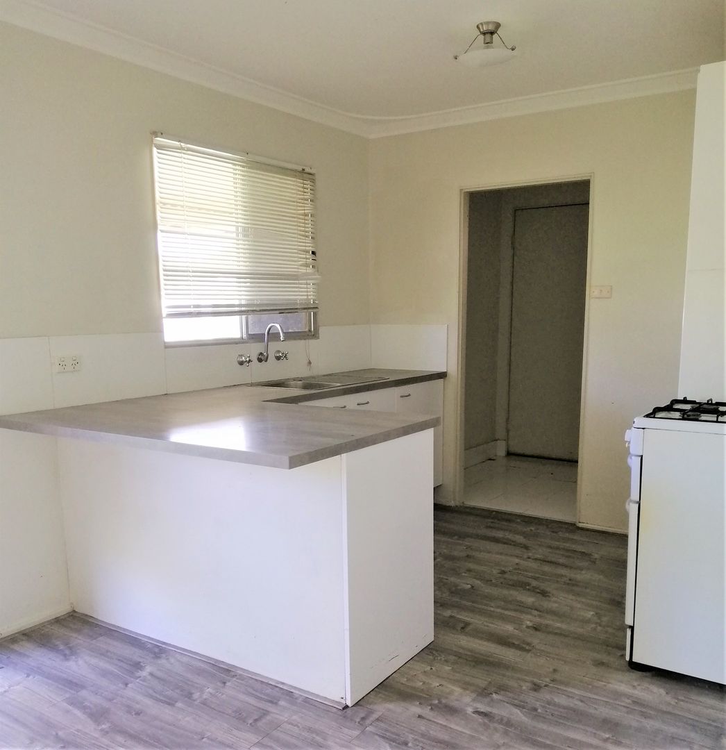 8 Felicia Drive, Pinjarra WA 6208 House For Rent 420 Domain