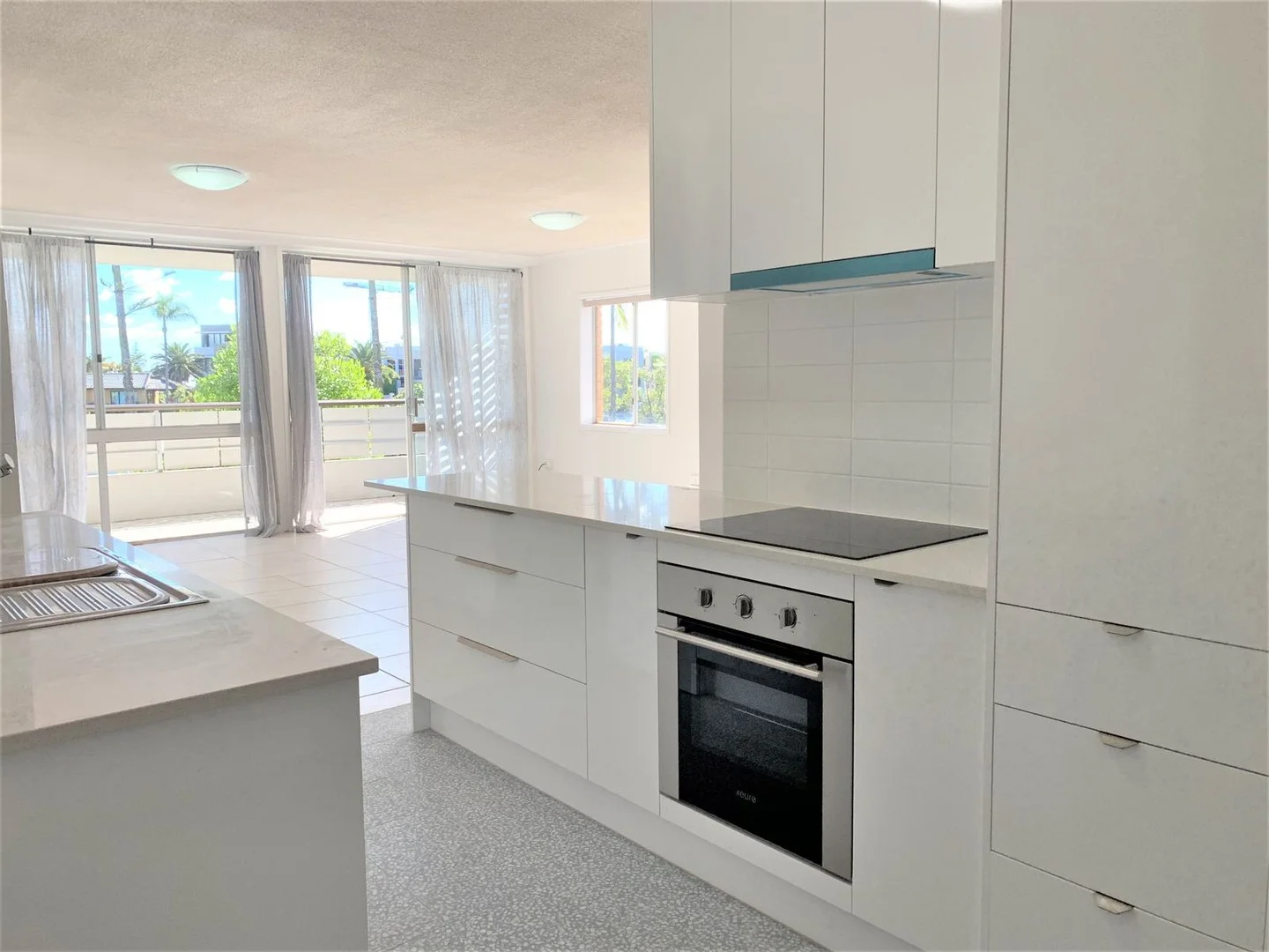 1/23 Watson Esplanade, Surfers Paradise QLD 4217