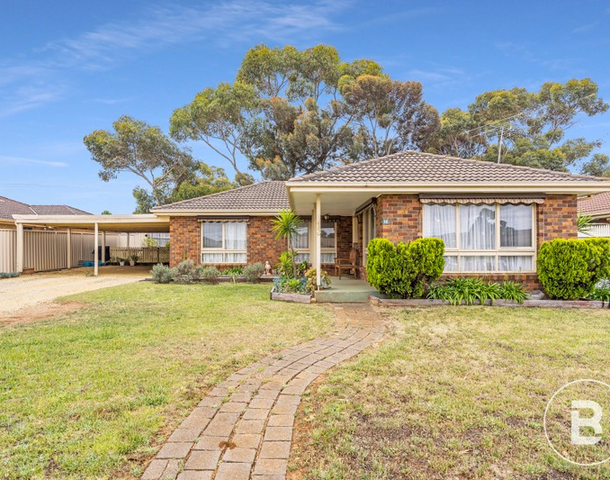 13 Underbank Boulevard, Bacchus Marsh VIC 3340