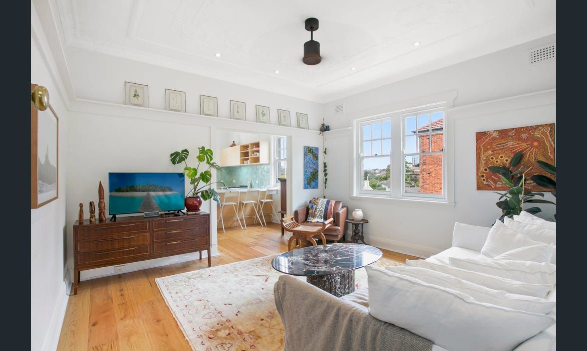 2 bedrooms Apartment / Unit / Flat in 6/74 Coogee Bay Road RANDWICK NSW, 2031