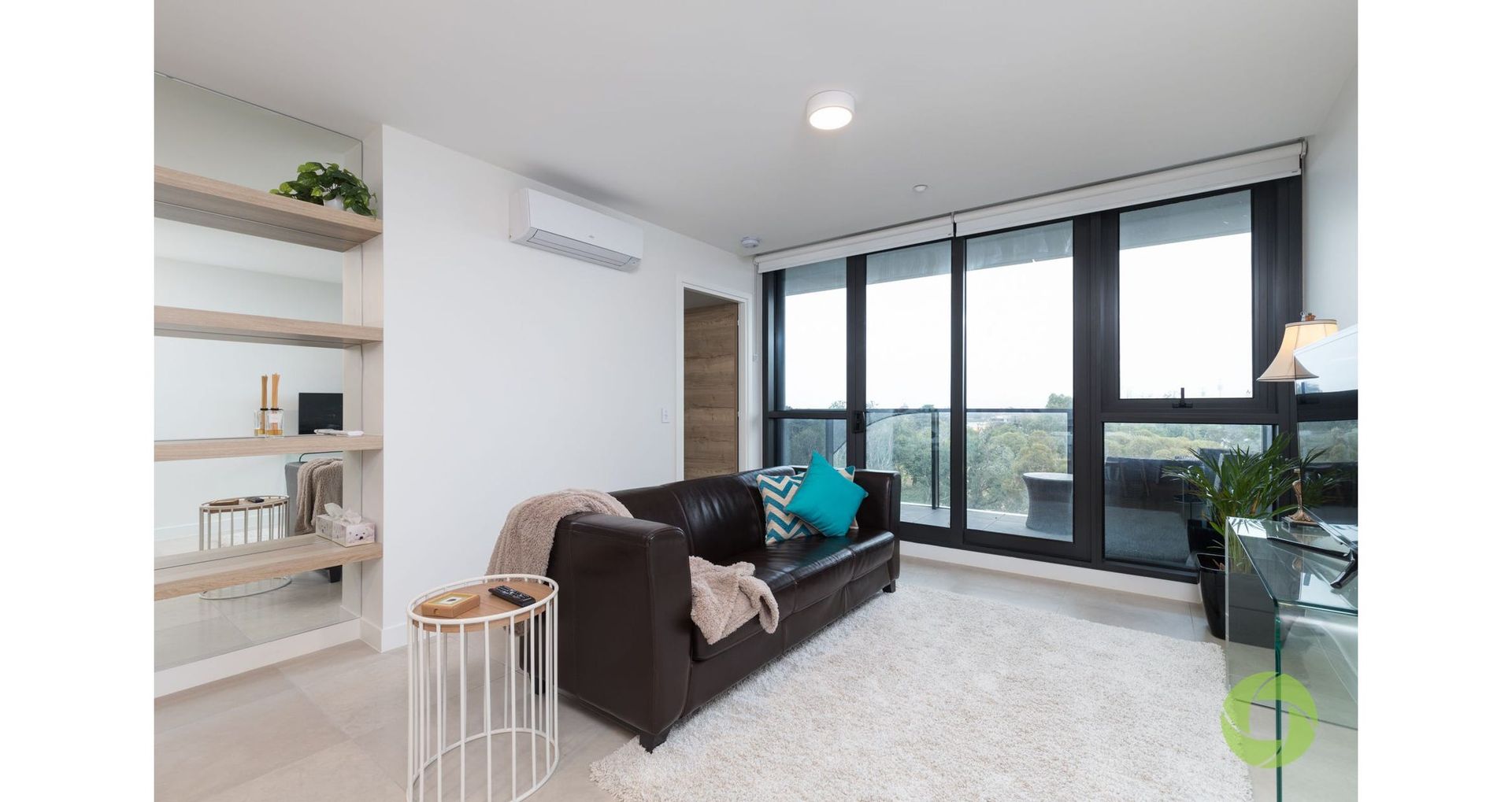 502/12 Queens Road, Melbourne VIC 3004, Image 2