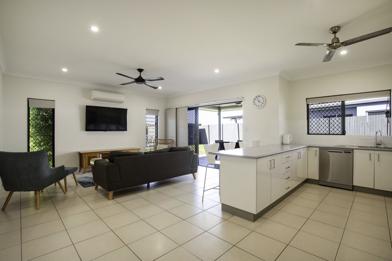 8 Yidi Close, Cooya Beach QLD 4873, Image 2