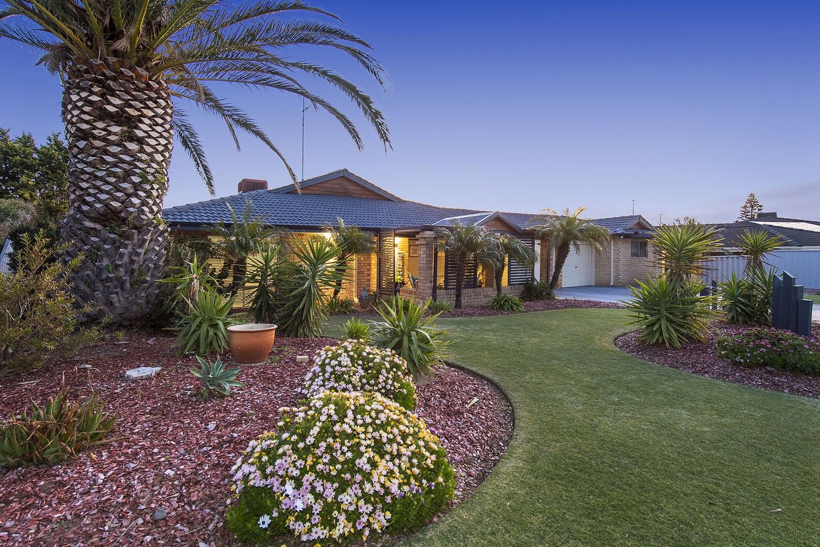 4 bedrooms House in 3 Quadrant Rise HALLS HEAD WA, 6210
