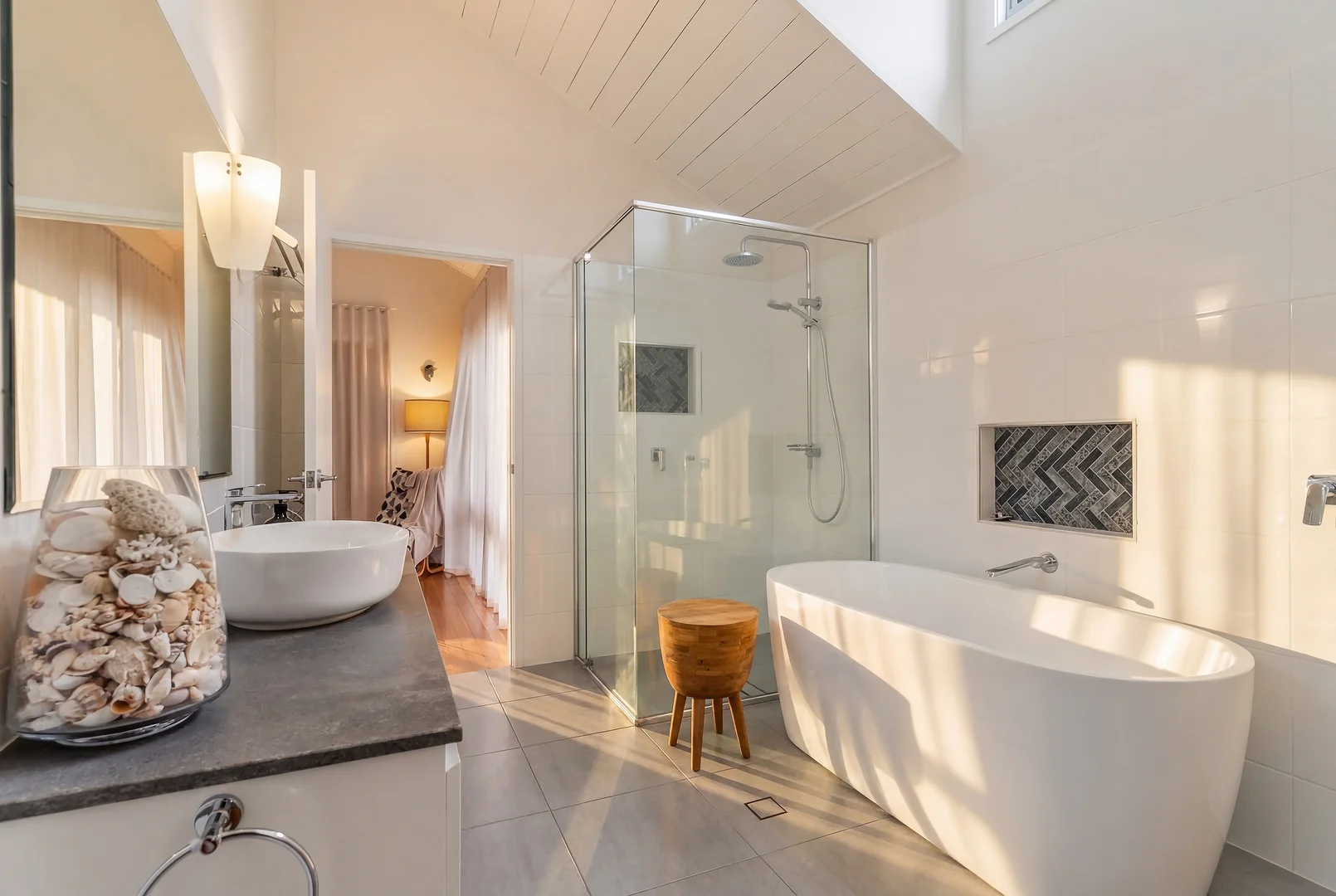 Additional image 32 of 36 Kingfisher Crescent, Burleigh Waters QLD 4220