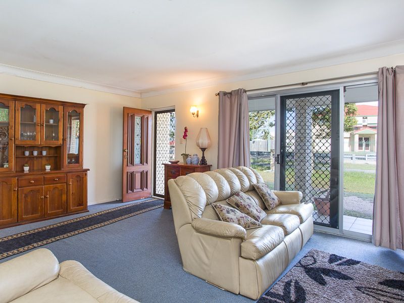 96 Allenby Road, ALEXANDRA HILLS QLD 4161, Image 2