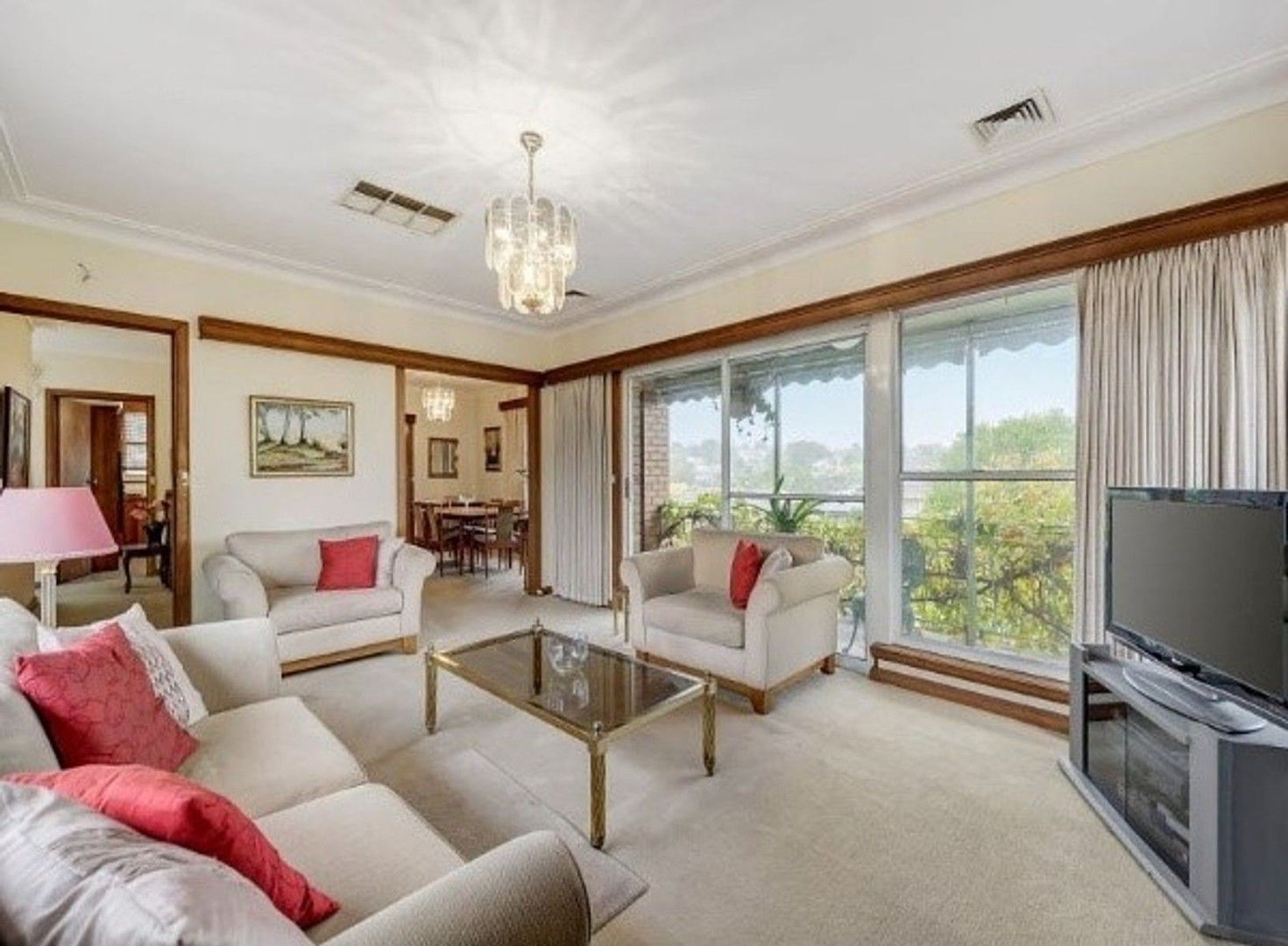 4 bedrooms House in 10 Seattle Street BALWYN NORTH VIC, 3104