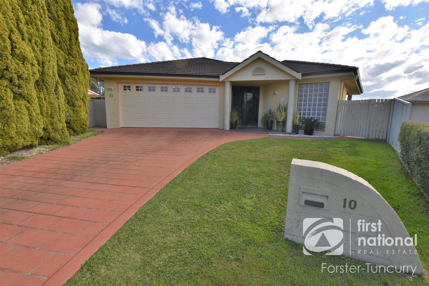 10 Wallamba Close, Tuncurry NSW 2428, Image 0