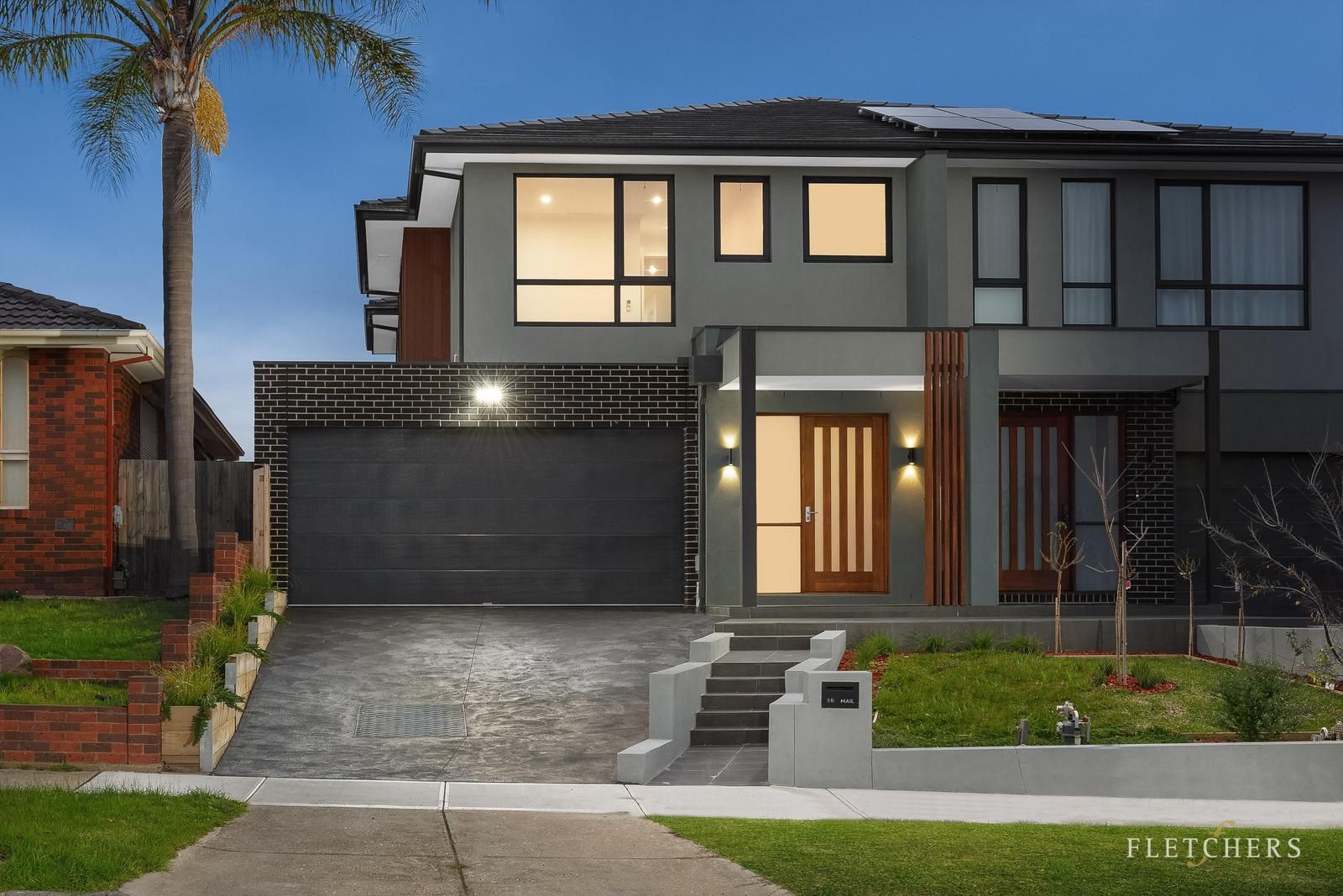 5 bedrooms Townhouse in 3B Hurlstone Crescent MILL PARK VIC, 3082