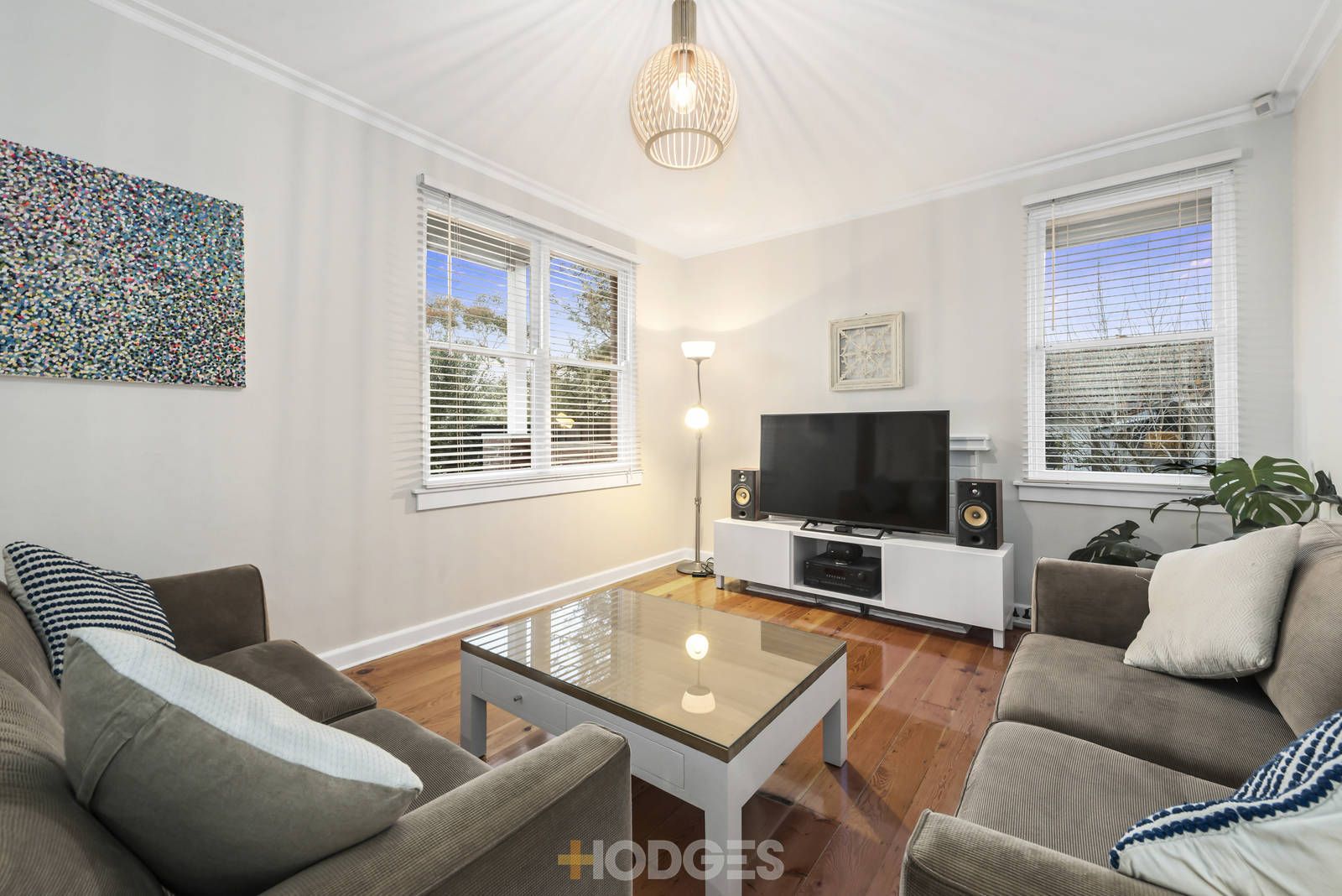 13 Kendall Street, Hampton VIC 3188, Image 2