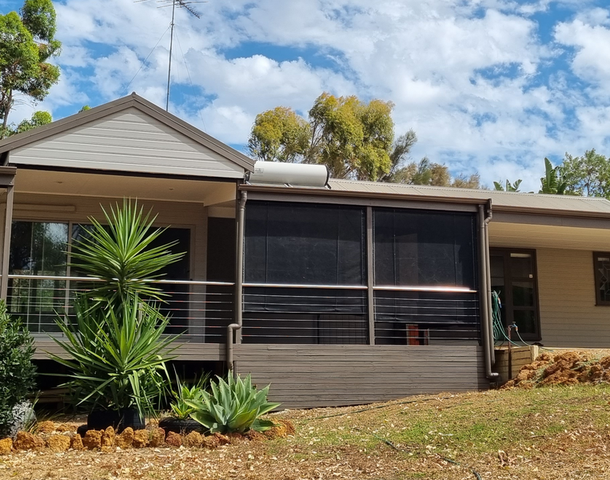 354 Smith Road, Bullsbrook WA 6084