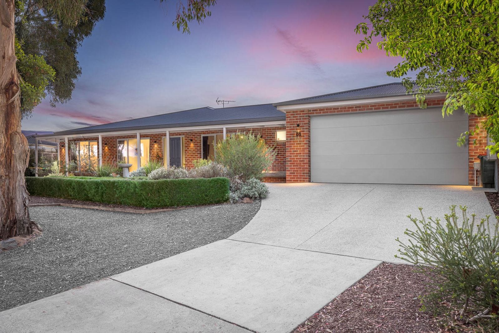 86 Hermitage Avenue, Mount Clear VIC 3350, Image 0