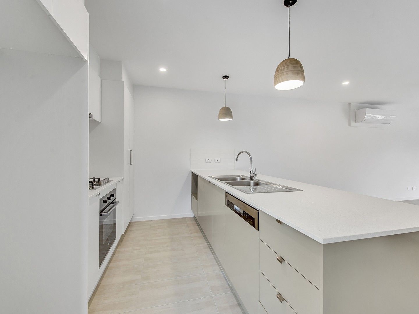 4 bedrooms House in 74 Blackberry Way RIPLEY QLD, 4306