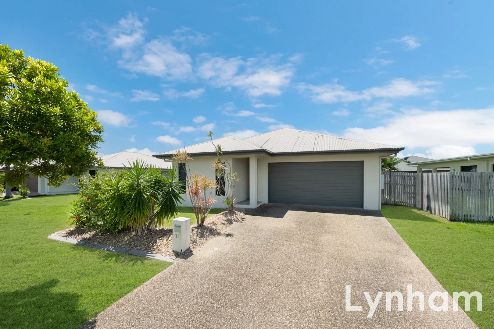11 Baros Street, Burdell QLD 4818