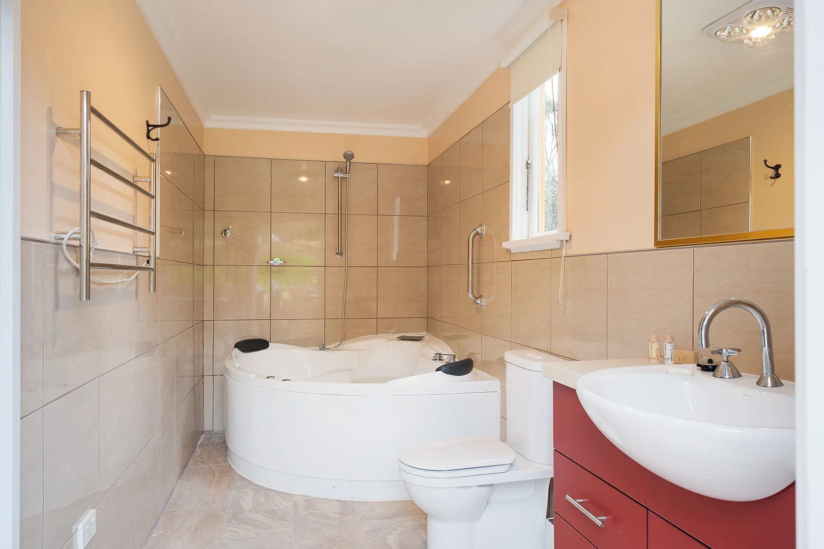 Additional image 10 of 70 Fletcher Street, Castlemaine VIC 3450