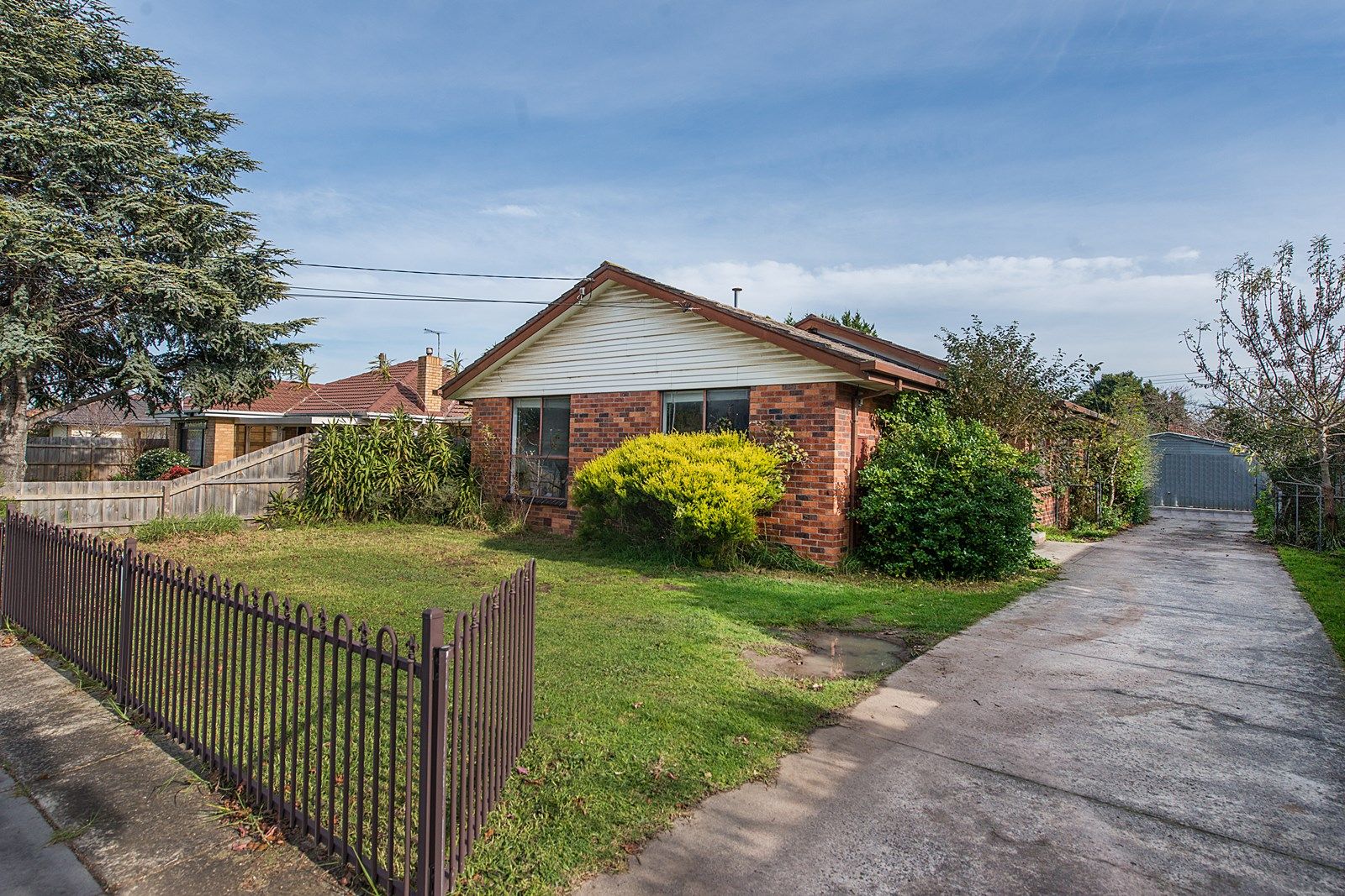 13 Murdo Road, Clayton VIC 3168, Image 2