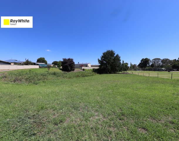 49 Broughton Street, Tumut NSW 2720