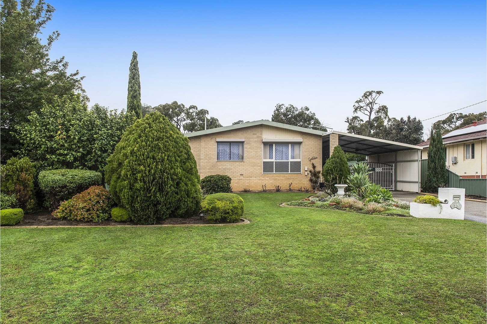 26 Casuarina Road, Maida Vale WA 6057, Image 0