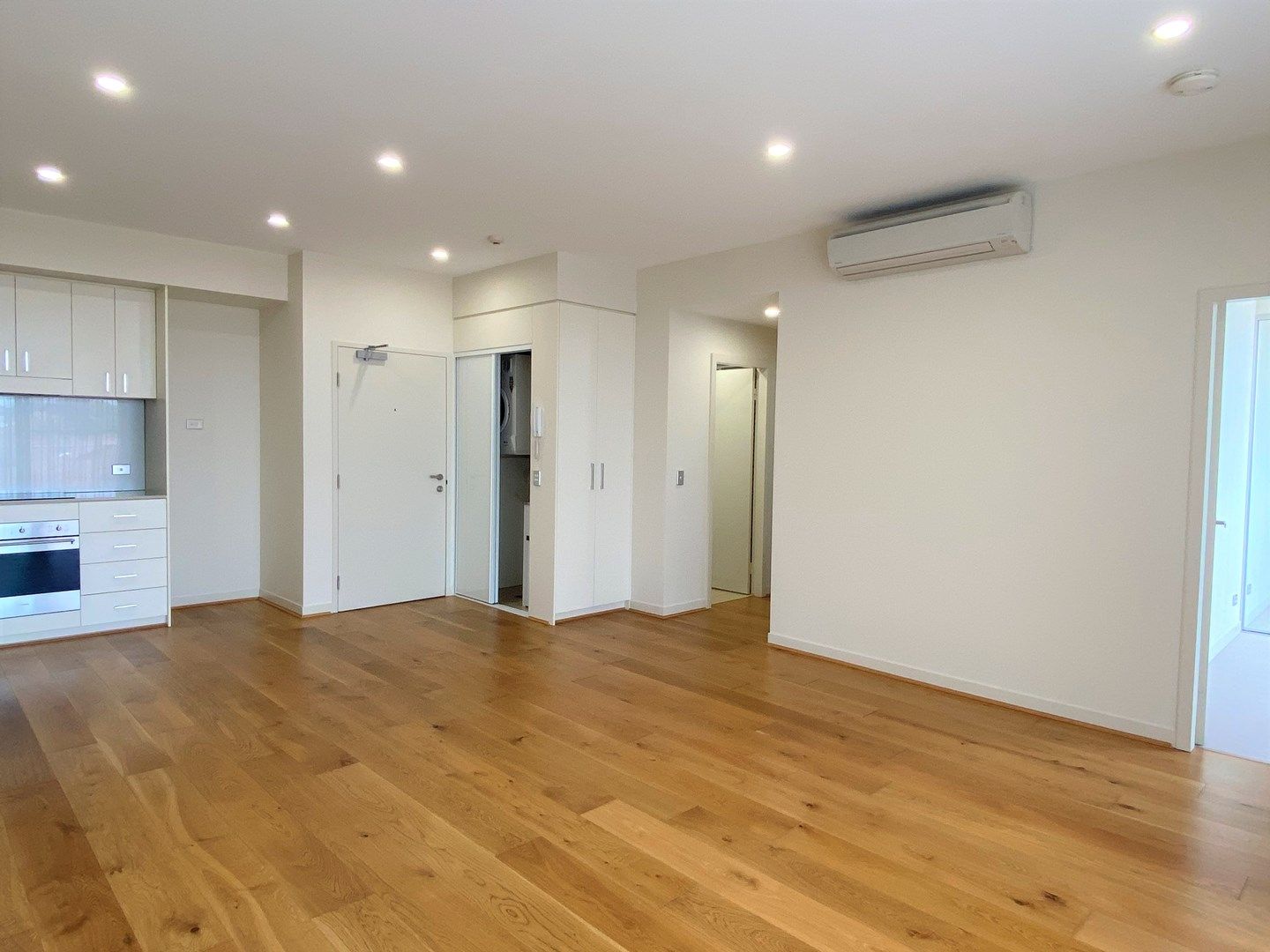 2 bedrooms Apartment / Unit / Flat in 331/2 Rutland Avenue LATHLAIN WA, 6100