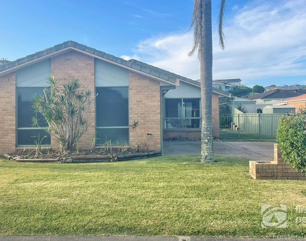 17 Tucana Place, Forster NSW 2428