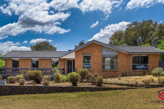 Picture of 43 Degraves Crescent, WANNIASSA ACT 2903