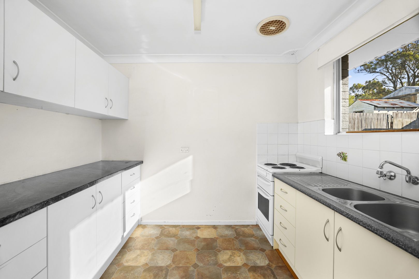 B/1a Arthur Street, Mittagong NSW 2575 House For Rent 520 Domain