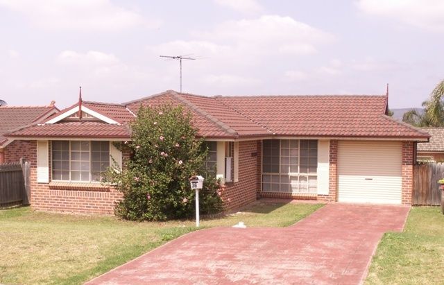 3 bedrooms House in 36 Knox Street GLENMORE PARK NSW, 2745