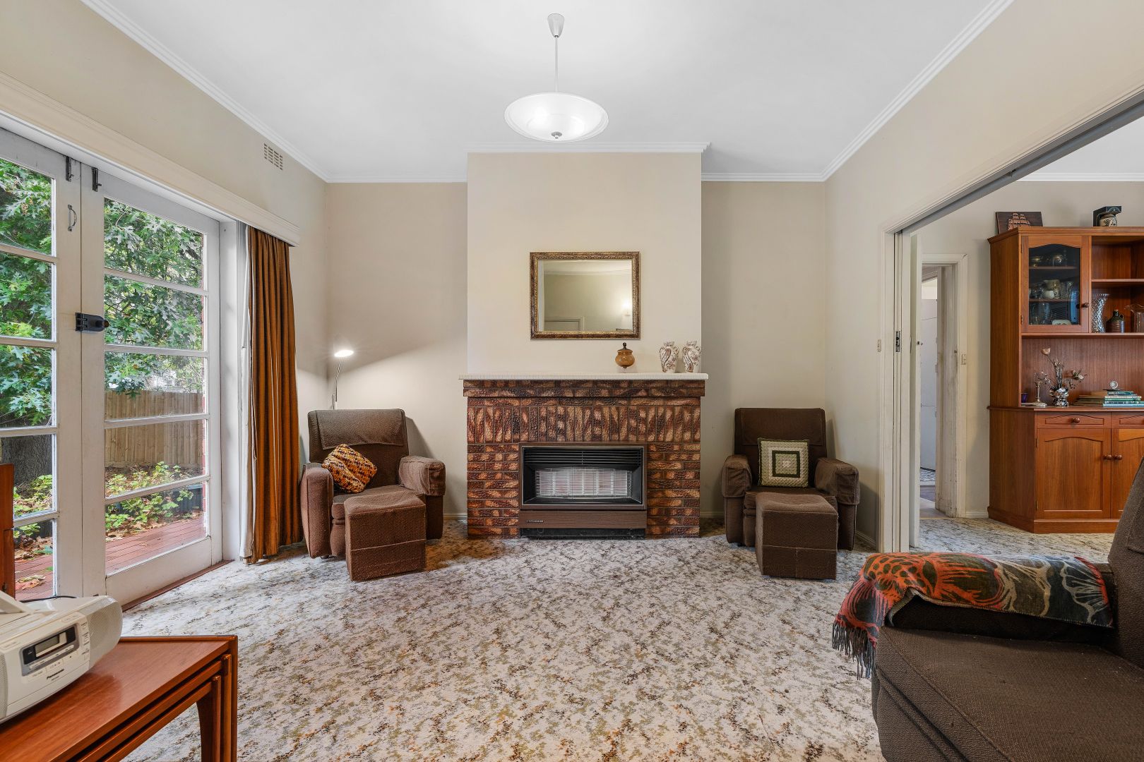 14 Albion Road, Box Hill VIC 3128, Image 2