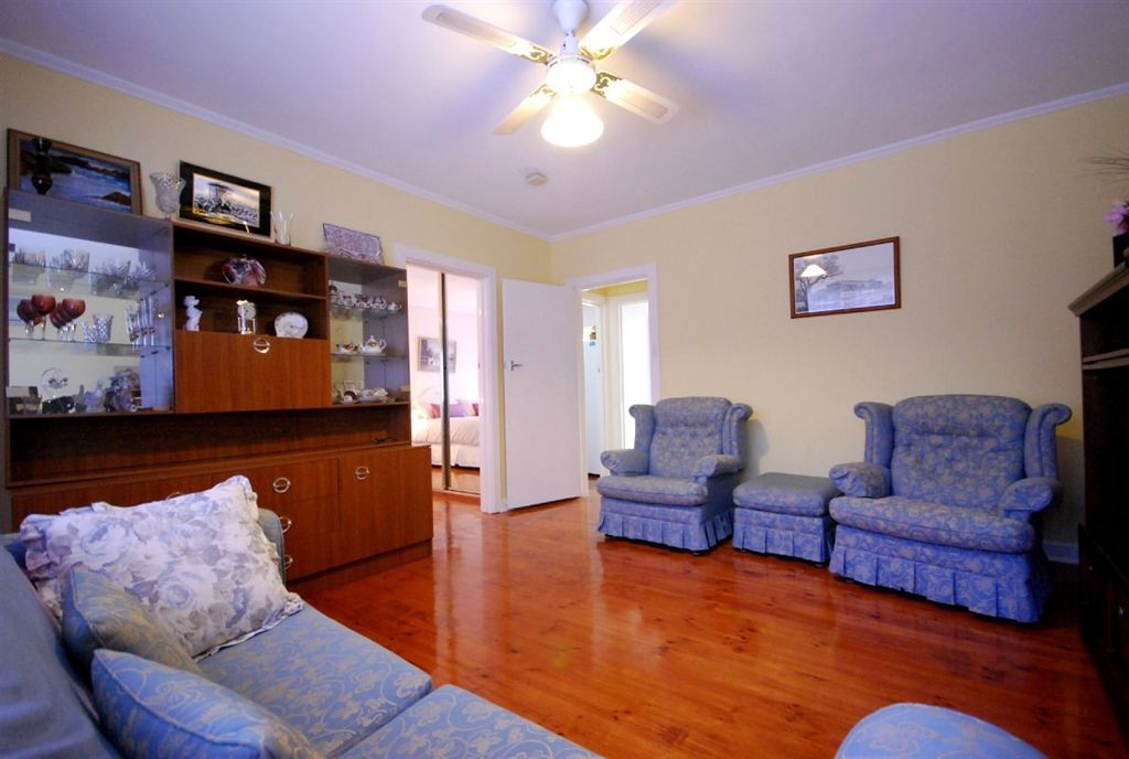 2/27 Ledger Road, Beverley SA 5009, Image 2