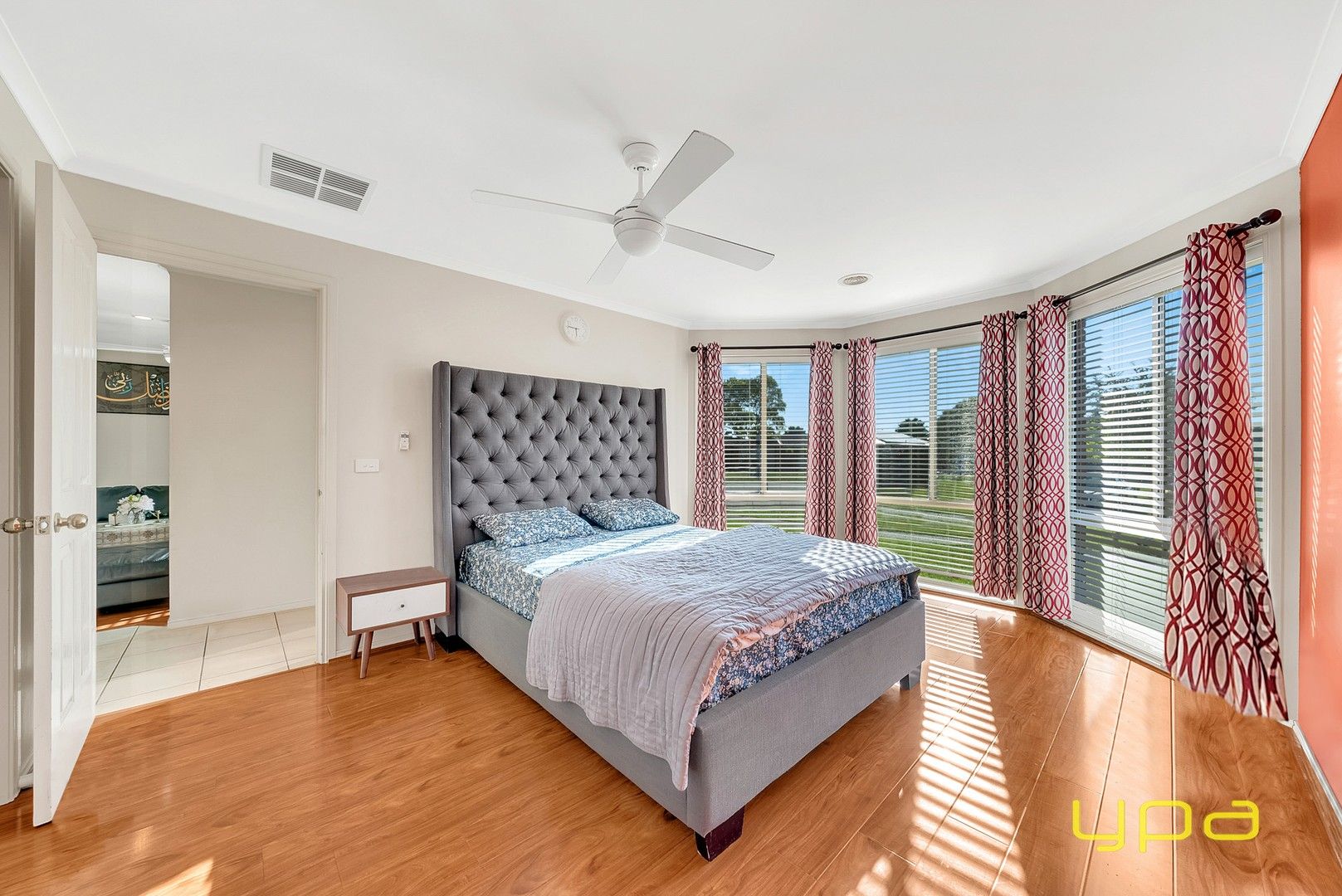 28 Geebung Road, Cranbourne West VIC 3977, Image 0