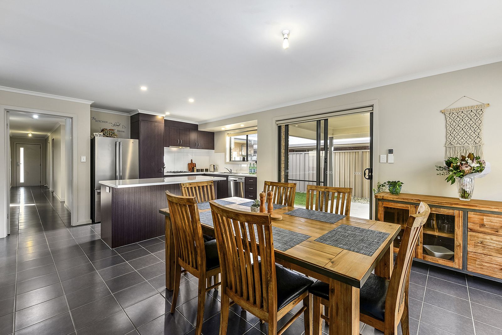 2/14 Bailey Street, Mount Gambier SA 5290, Image 2