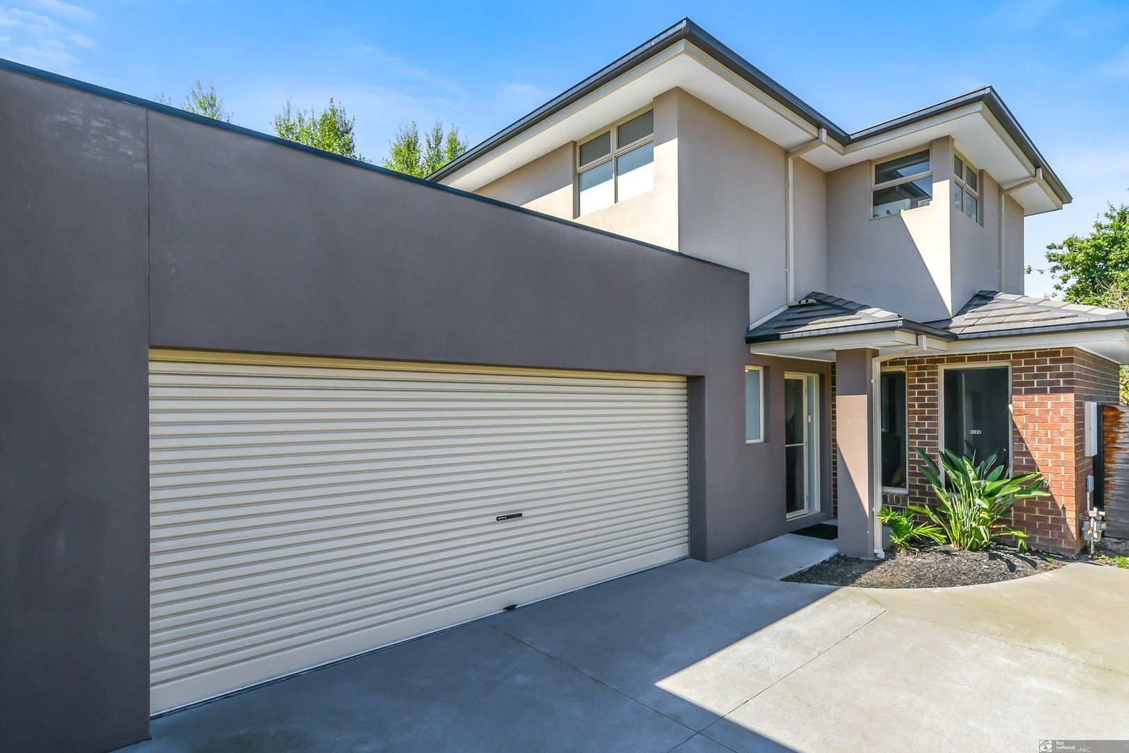 2/6 Souter Street, Beaconsfield VIC 3807, Image 0