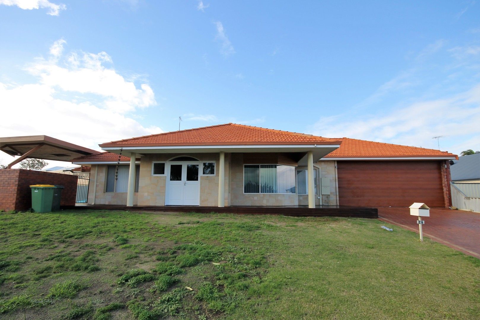 3 bedrooms House in 24 Wakefield Crescent AUSTRALIND WA, 6233