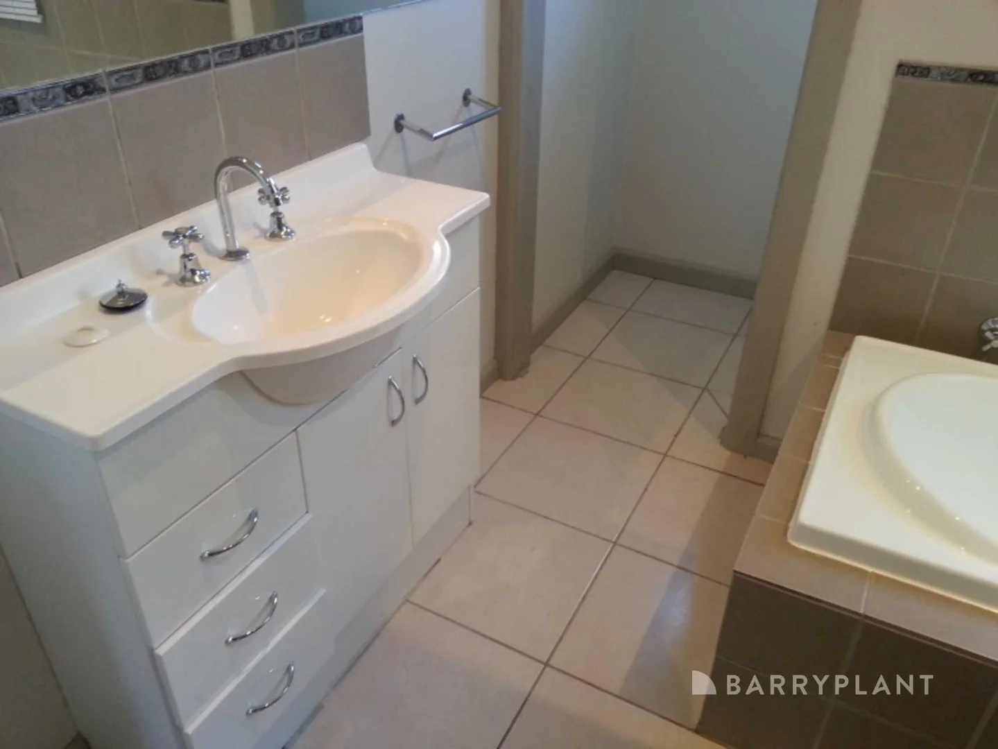 Additional image 4 of 433A Doveton St N, Soldiers Hill VIC 3350