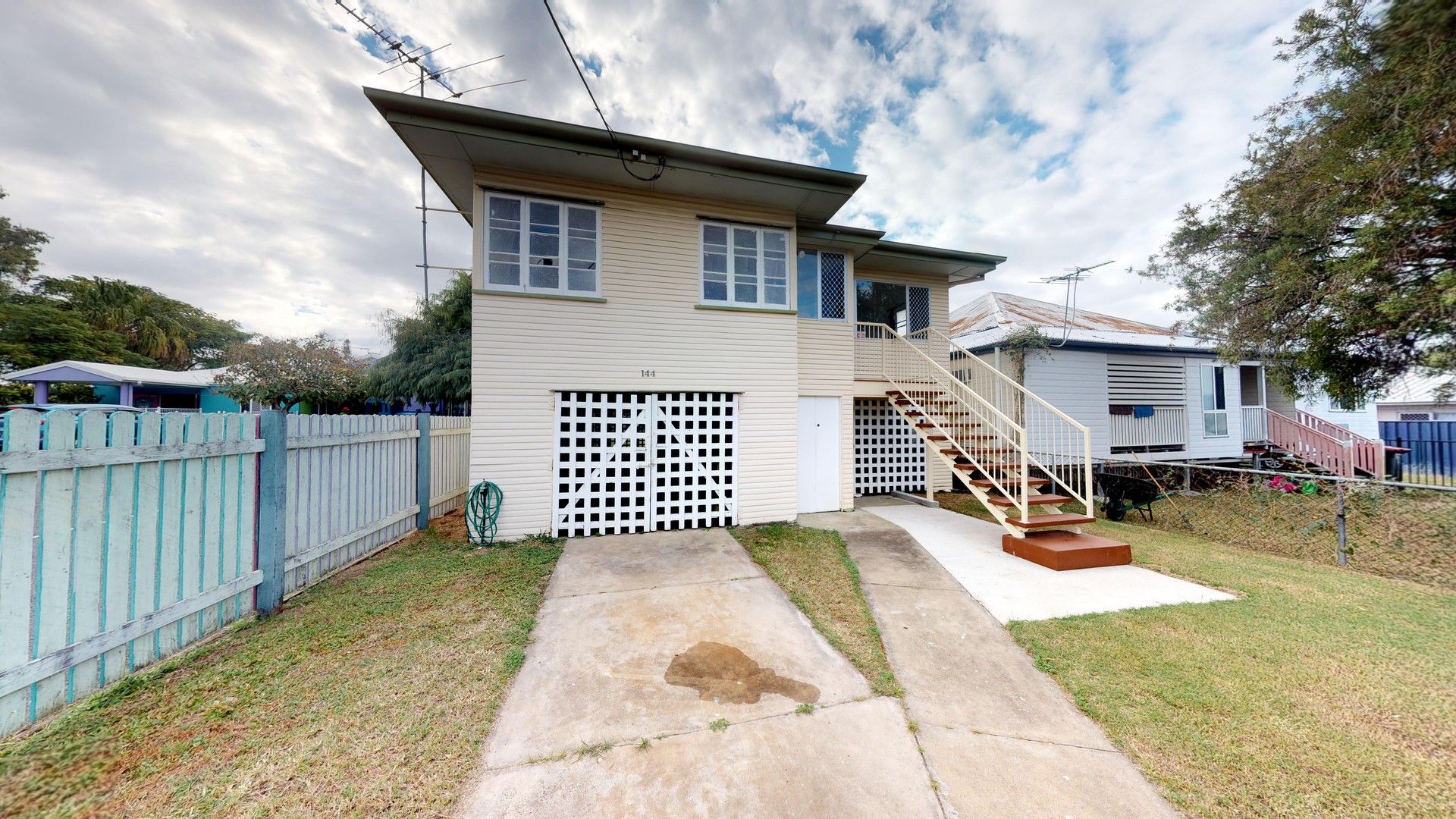 3 bedrooms House in 144 Archer Street THE RANGE QLD, 4700