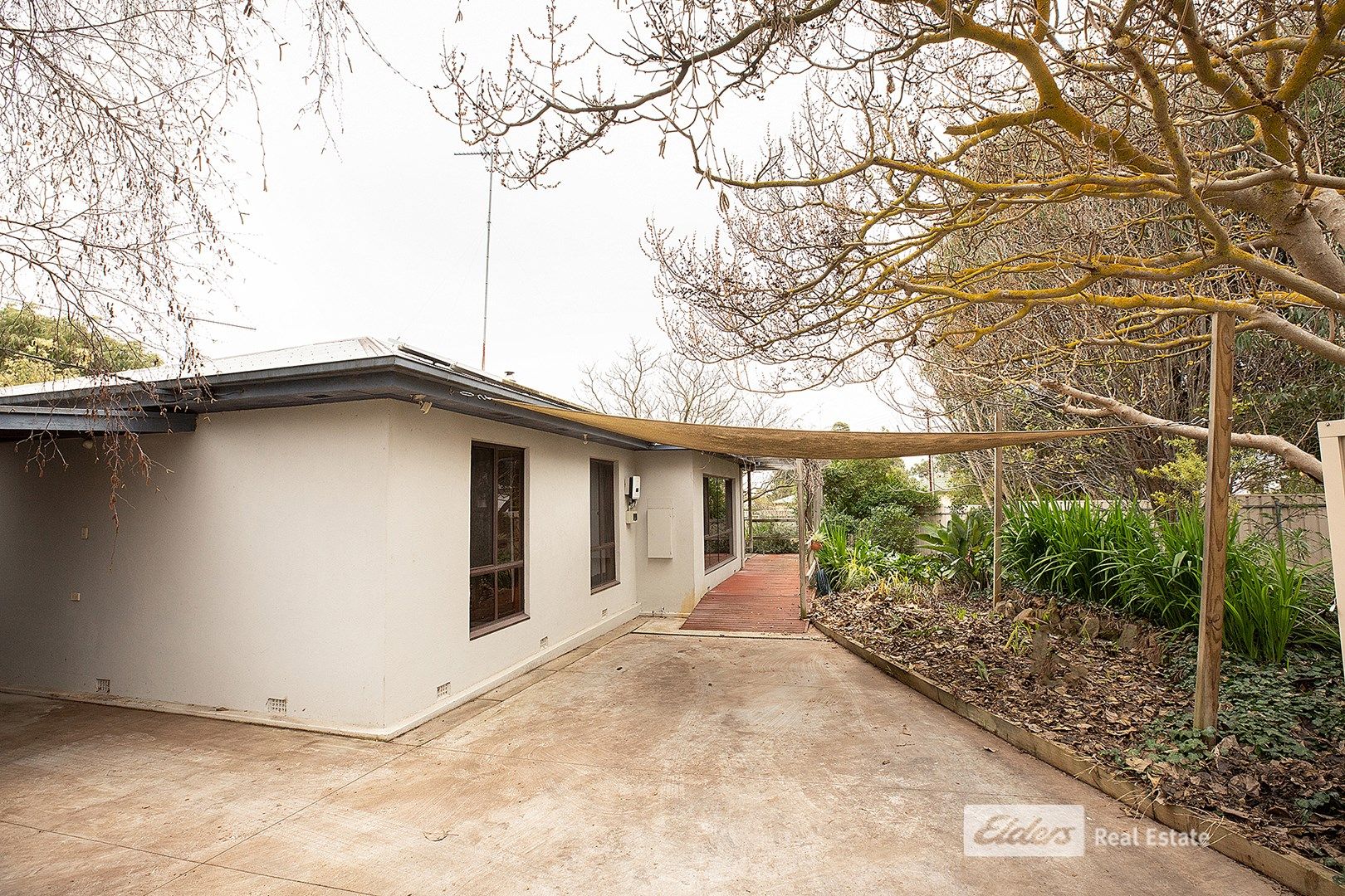 18 LOCHIEL AVENUE, Naracoorte SA 5271, Image 0