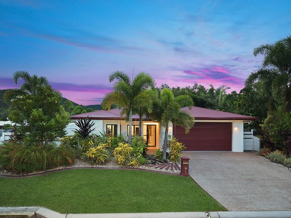 8 Petrie Close, Kewarra Beach QLD 4879