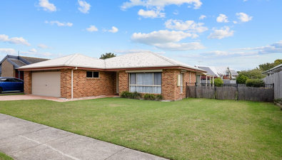 Picture of 26 Wyndham Avenue, COWES VIC 3922