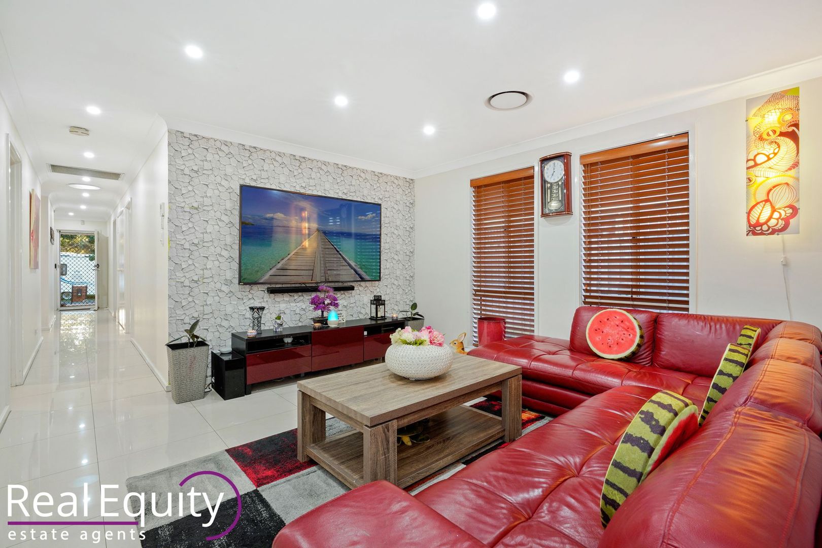 5 Corryton Court, Wattle Grove NSW 2173, Image 1