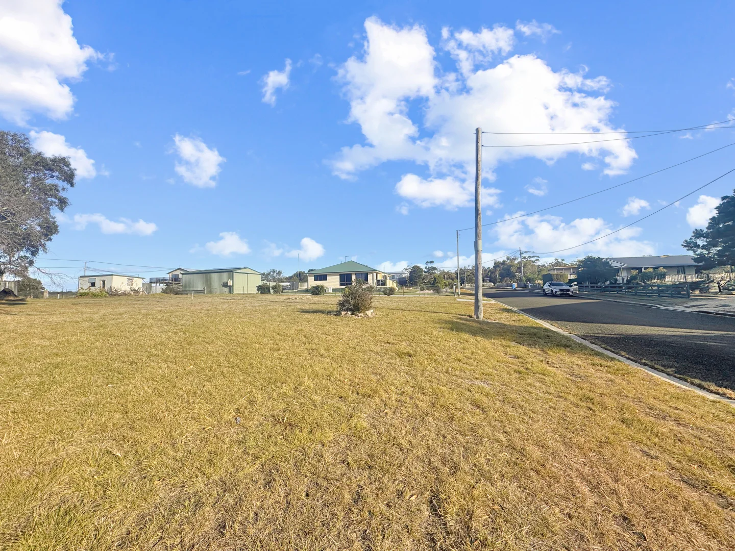 Additional image 8 of 1 Barnett Close, Binalong Bay TAS 7216