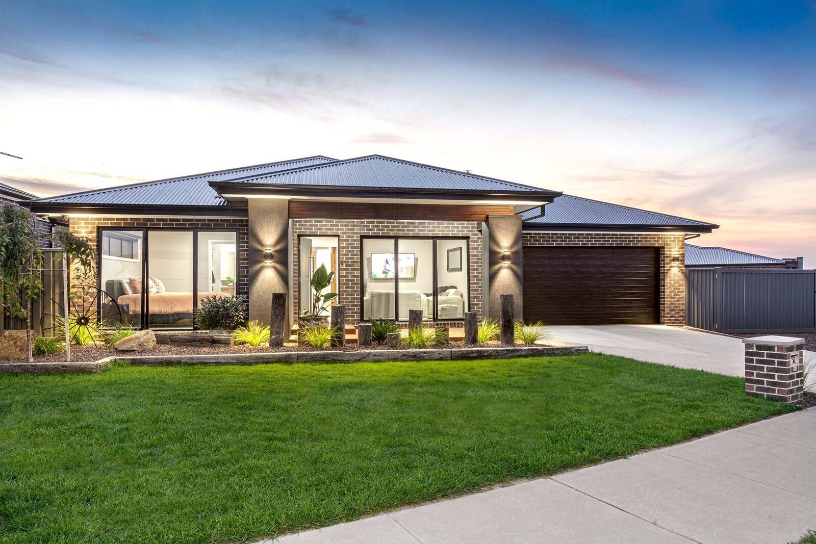 32 Arranmore Drive, Miners Rest VIC 3352