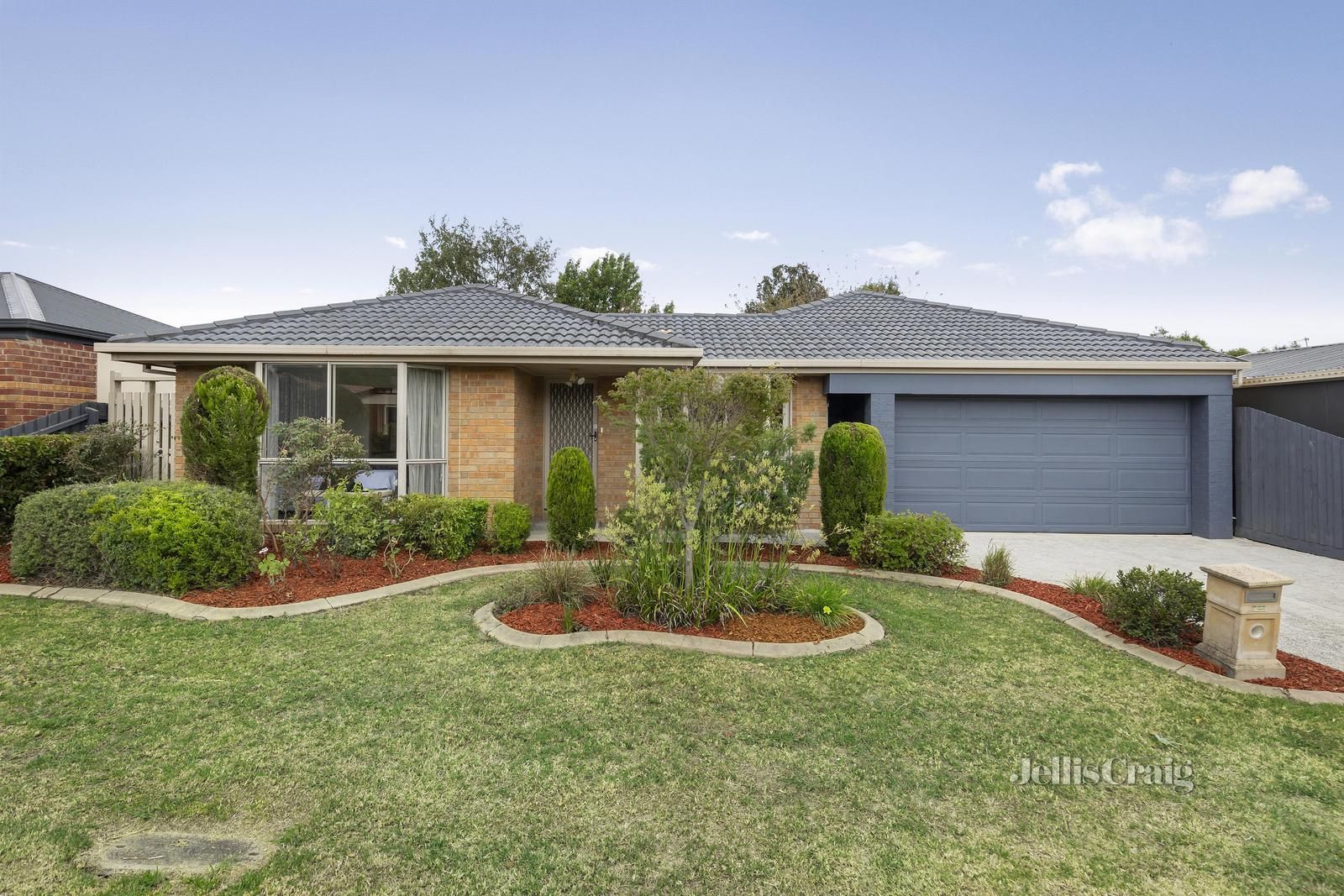 3 bedrooms House in 16 Rimfire Court LILYDALE VIC, 3140